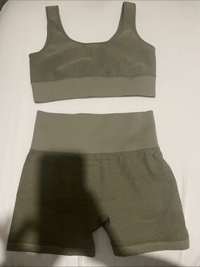 2 piece HIIT workout set